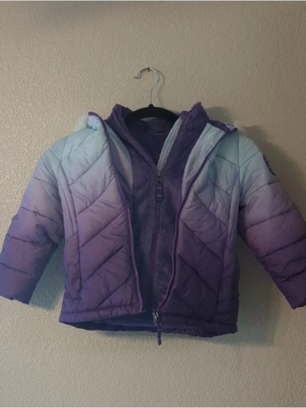 Girls Purple Ombre Puffer Jacket with Faux Fur Hood snozu size 4T